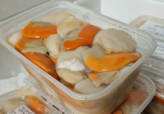 Fresh Boxed Scallop Meat with Roe